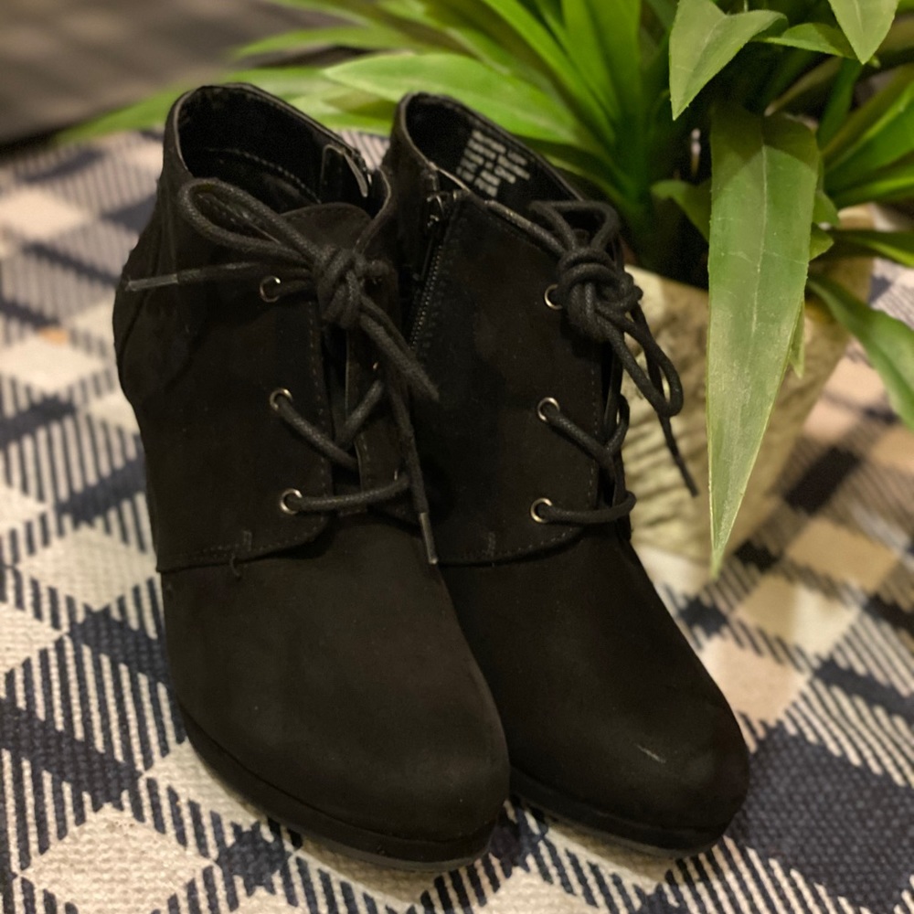 Platform ankle booties